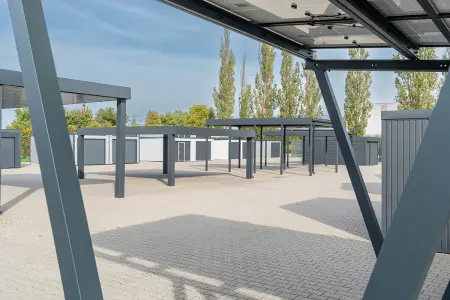 Ausstellungsflaeche Hartmann & Stark 173