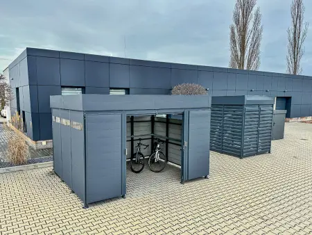 Ausstellungsflaeche Hartmann & Stark 80