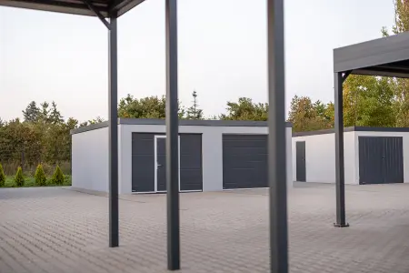 Ausstellungsflaeche Hartmann & Stark 82